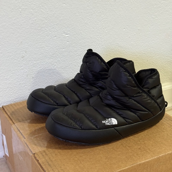 The North Face THERMOBALL Traction Booties